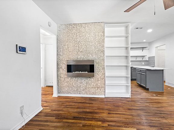 4th image of 11846 Oberlin Dr