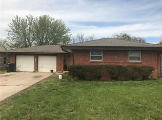 6805 NW 60th St, Bethany, OK 73008