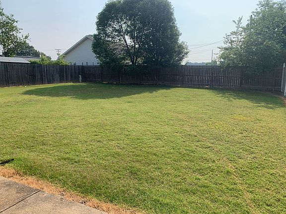 5th image of 2206 Crescendo Dr #A