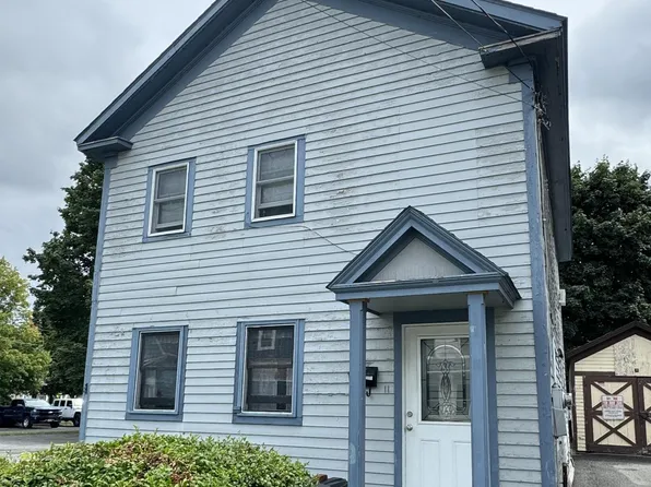 11 School St, Adams, MA 01220