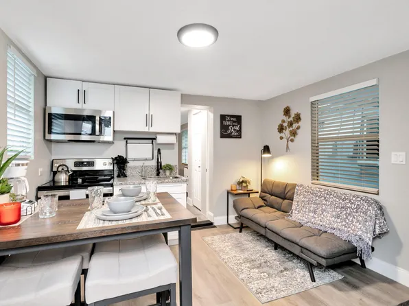 1235 Grove St #B, Clearwater, FL 33755