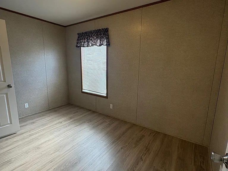 291 N Virginia Ave #37 — Photo 6