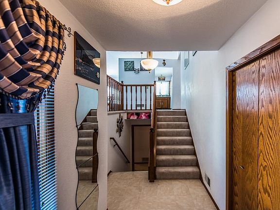 3rd image of 2125 Terrace Dr