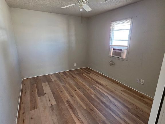 4th image of 2302 W 14th St