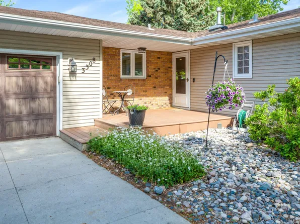 3308 Elm St N, Fargo, ND 58102