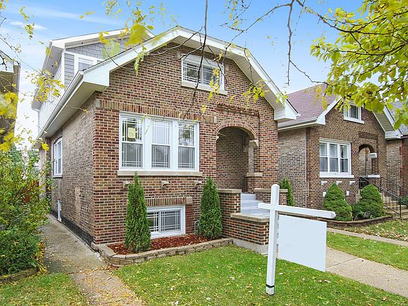 2nd image of 2424 Kenilworth Ave