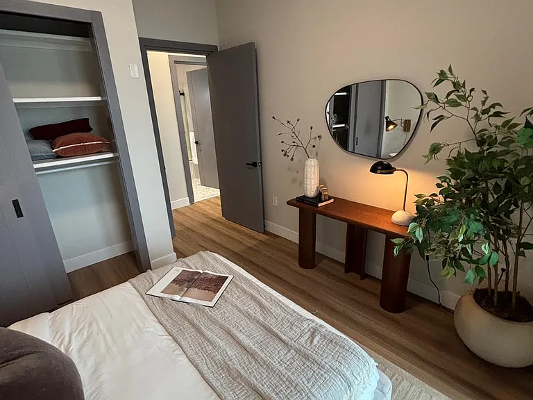 303 Washington St #6C — Photo 5