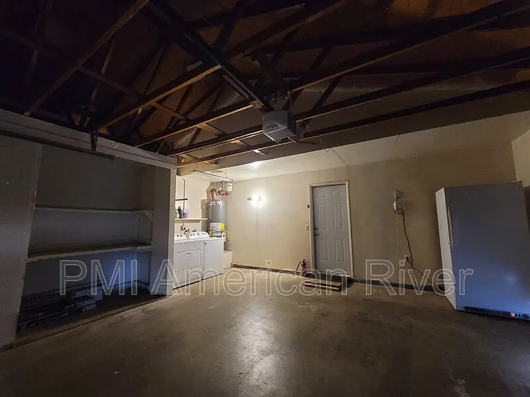 9275 Defiance Cir — Photo 15
