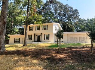 218 Sherwood Dr, Calhoun, GA 30701