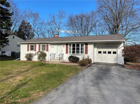 22 Cardinal Drive, Poughkeepsie, NY 12601