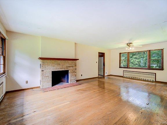 3rd image of 15 Nightingale Road