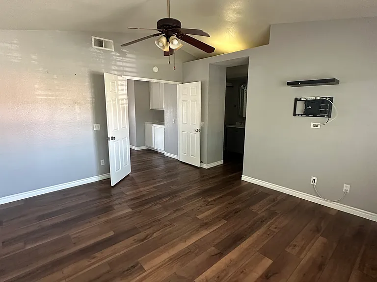 9081 Mandarin Ln — Photo 23
