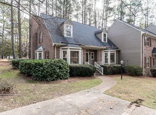1301 Slatestone Ct, Raleigh, NC 27615