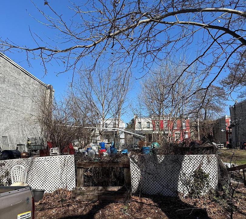 1st image of 5043 Parrish St