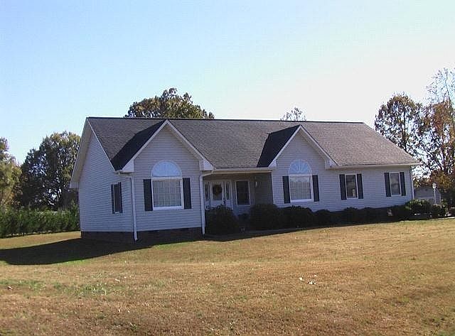 2nd image of 117 Shalom Pl