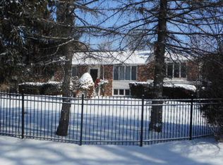 25031 N Virginia Ave, Lake Zurich, IL