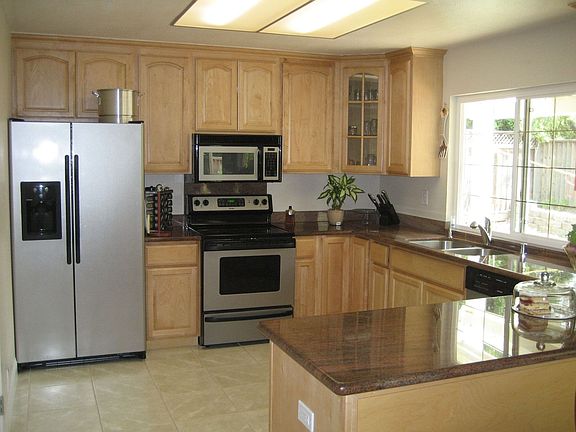 Upgraded Kitchen