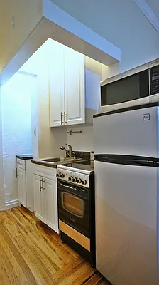 Rented by Bold New York | media 2