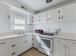 120-2 Washington St NE UNIT 1, Leesburg, VA 20176