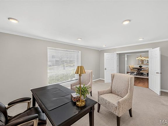 5th image of 1751 Warmington Ct