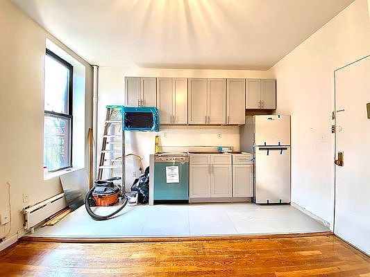 1st image of 73 W 83rd St #4S1