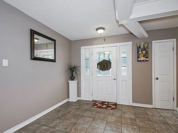 3rd image of 2720 Elm Lawn Dr
