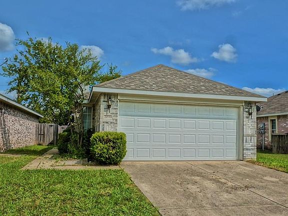 2nd image of 2208 Brookview Dr