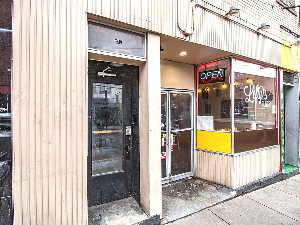 2nd image of 238 Walnut St APT 3