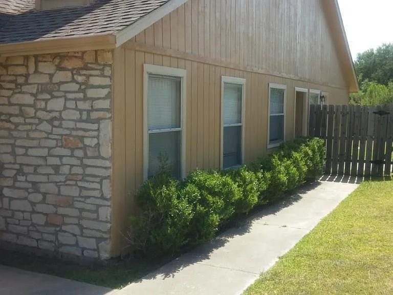 507 Cutty Trl #B — Photo 14