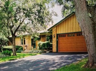 8368 Foothill Rd S, Cottage Grove, MN 55016