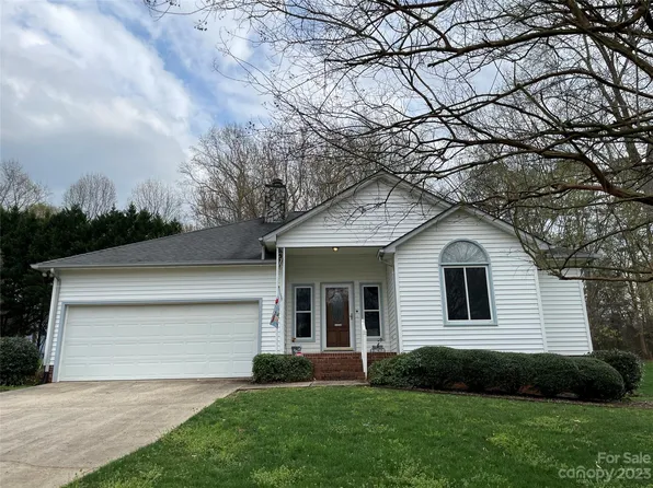 4380 Hickory Hollow Rd, Gastonia, NC 28056