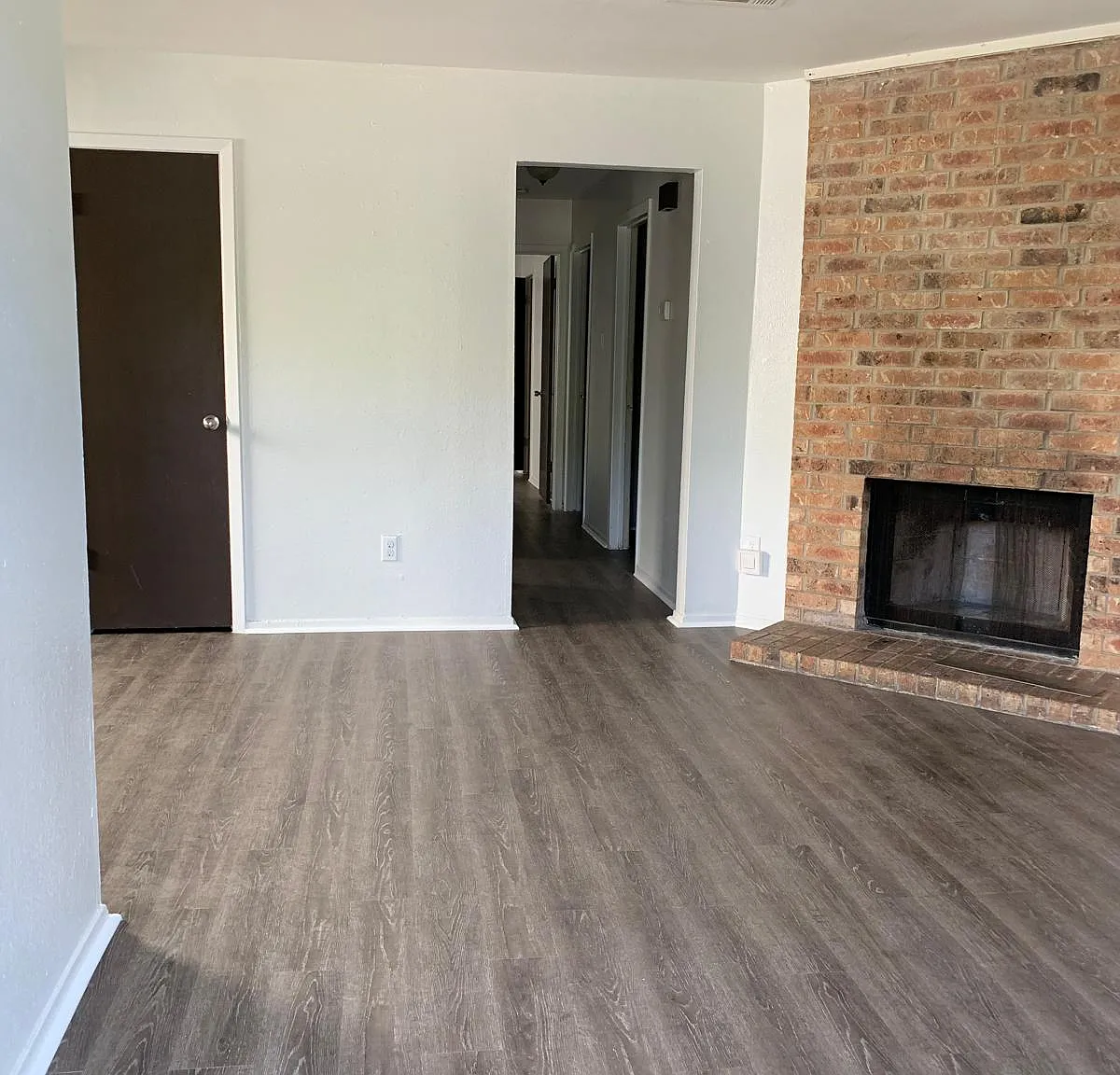 2 bed, 1100 sqft, $1,550 — Photo 1