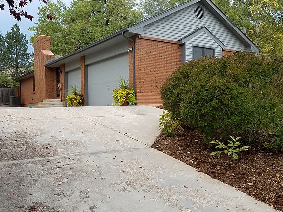 Side View - Garages