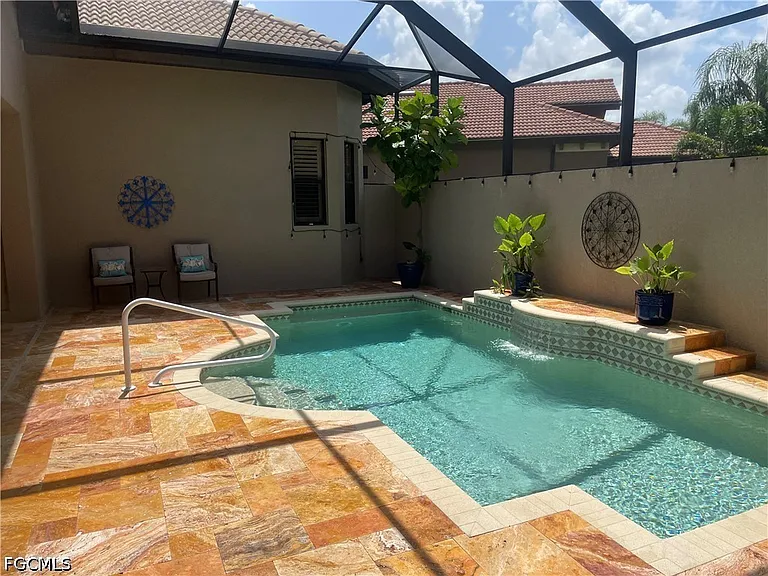 8314 Provencia Ct — Photo 12