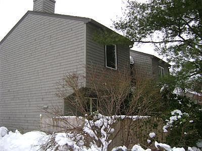 2nd image of 59 Main #11-4
