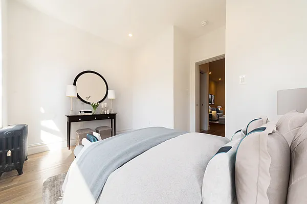 Rented by Platinum Properties | media 6