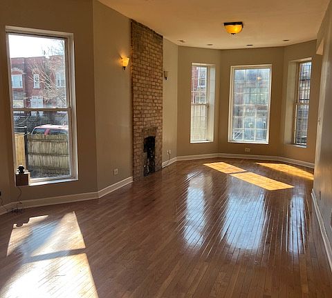 3rd image of 2724 W Lexington St #1