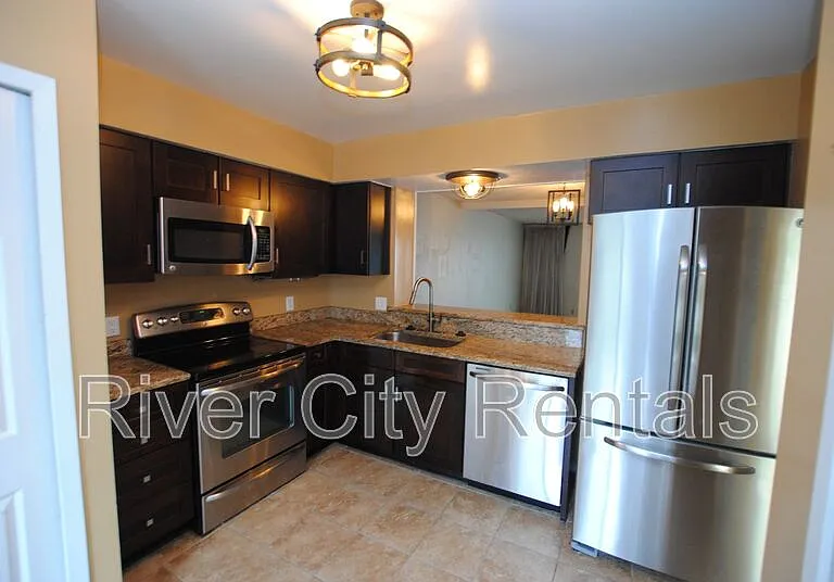 7769 Point Vicente Ct — Photo 21