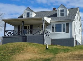 84 Crossridge Rd, Charleroi, PA 15022