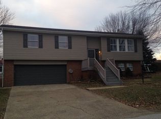 1601 Wintu Cir, Maysville, KY 41056
