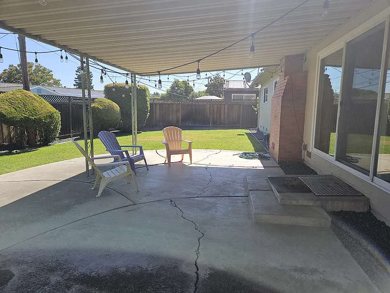 1141 Dunford Way #1 — Photo 15