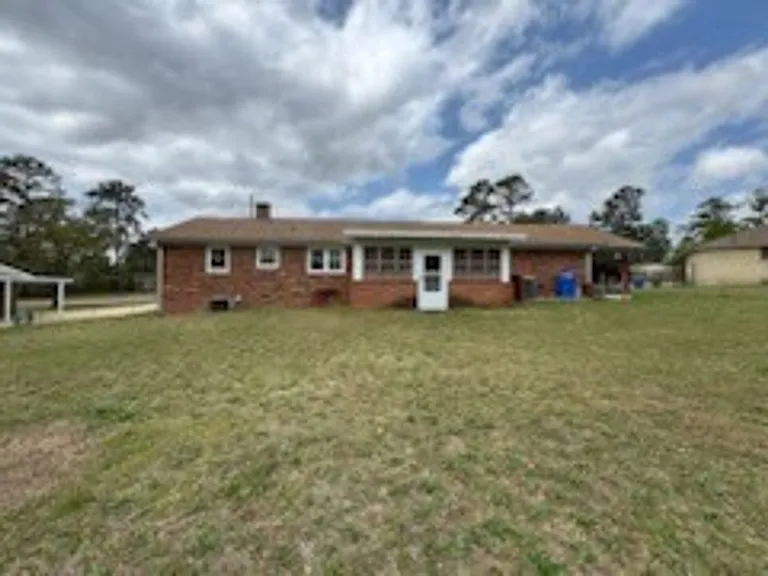 338 Summer Hill Rd — Photo 10