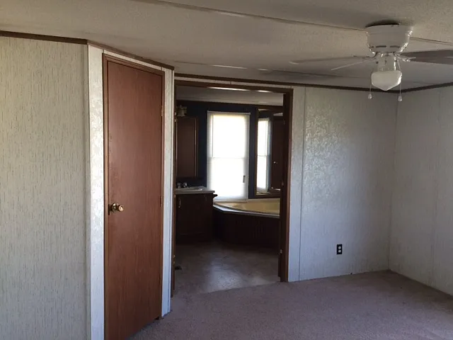 116 Carmen Ln — Photo 8
