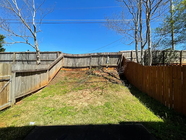 118 W Briar Dr — Photo 24