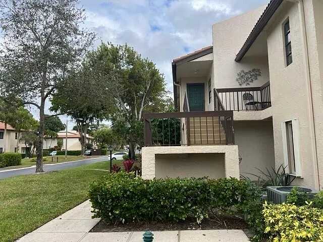 2 bed, 2.0 bath, 1216 sqft, $2,350 — Photo 4