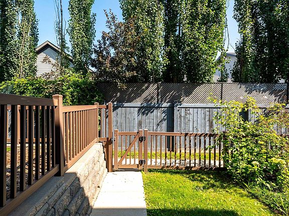 4th image of 7503 Getty Gate NW #17