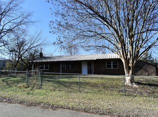 106 SE 2nd St, Fort Towson, OK 74735