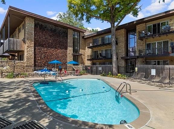 2nd image of 4515 Headwood Dr APT 15