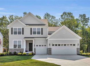 23200 Saint Andrews Dr, Columbia Station, OH
