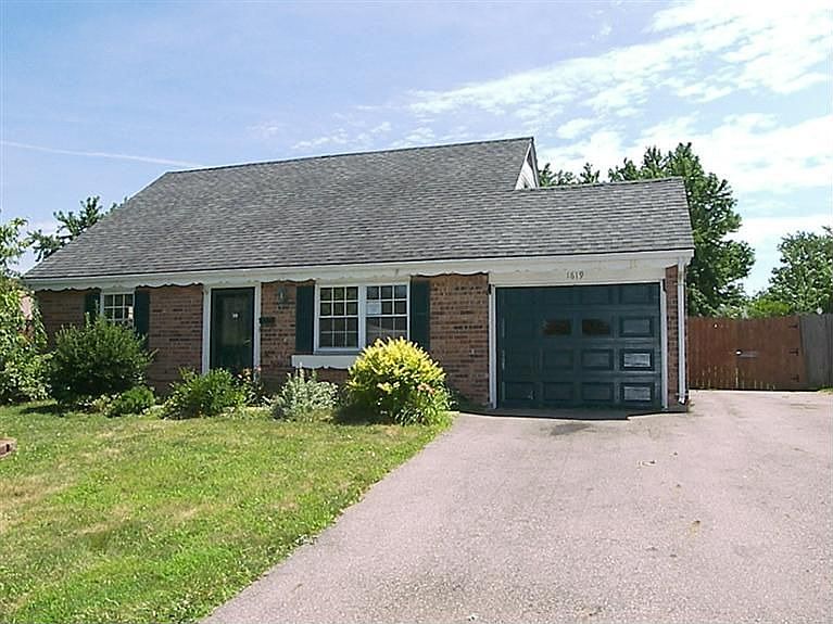 1st image of 1619 Haverhill Dr